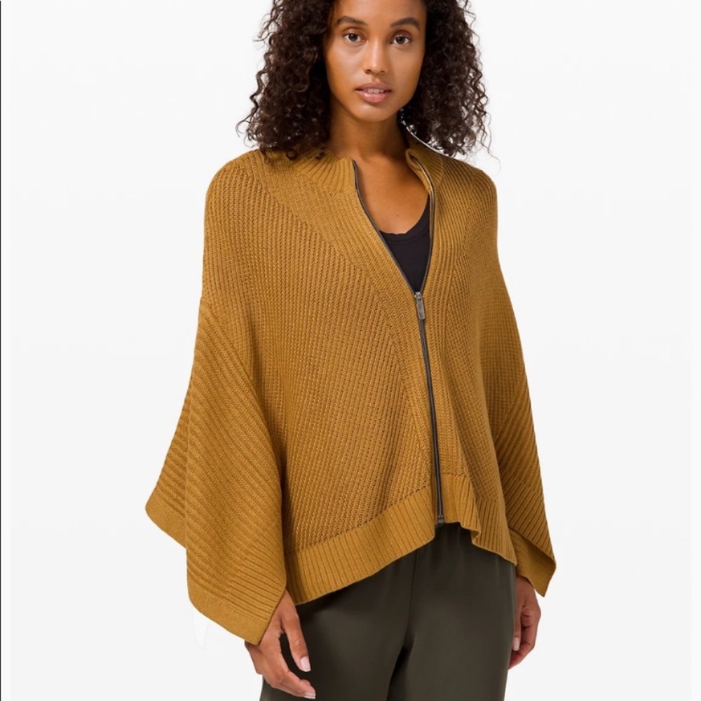 Lululemon soft cashlu knit sweater